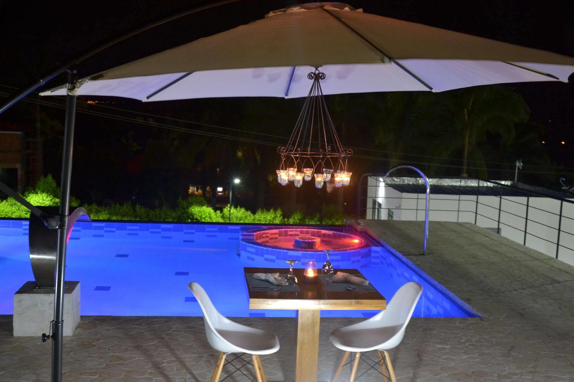 Hotel Syvanna Wellness And Spa Cerritos Zewnętrze zdjęcie