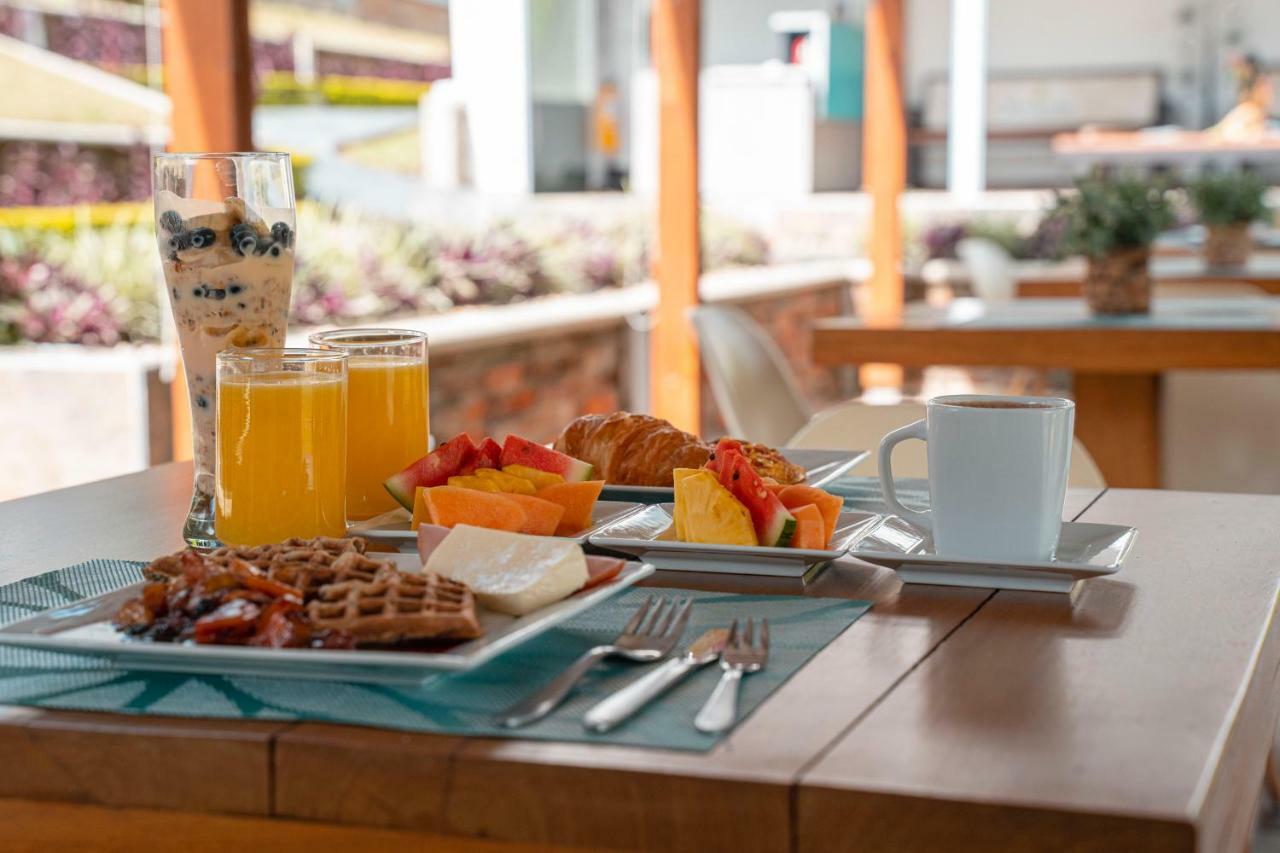 Hotel Syvanna Wellness And Spa Cerritos Zewnętrze zdjęcie